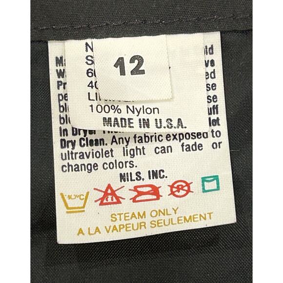 Nils Ski Vest Womens Size 12 Cherry Red Quilted Nylon Apres Vintage Full Zip - Picture 6 of 7